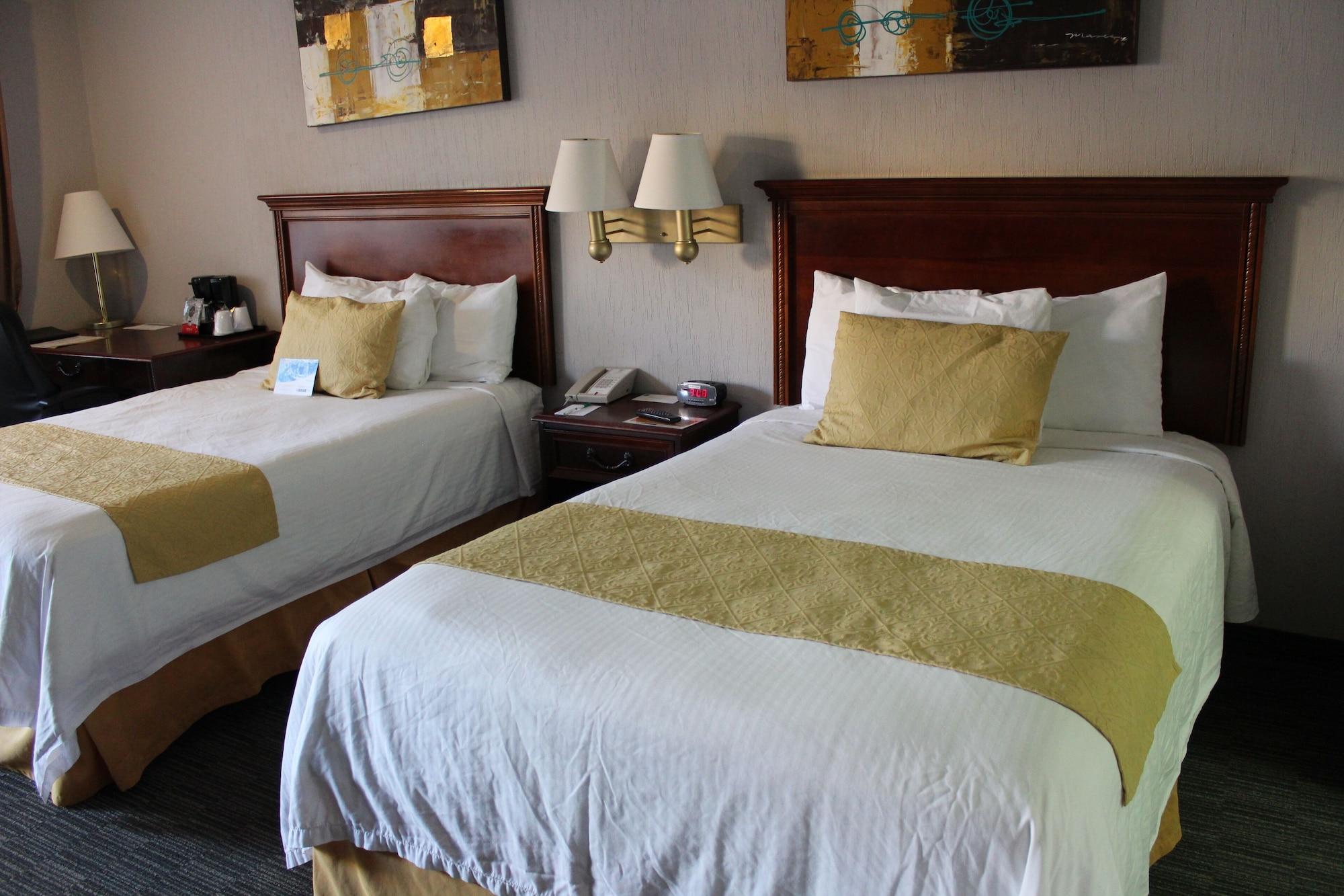 Quality Inn Piedras Negras Bagian luar foto