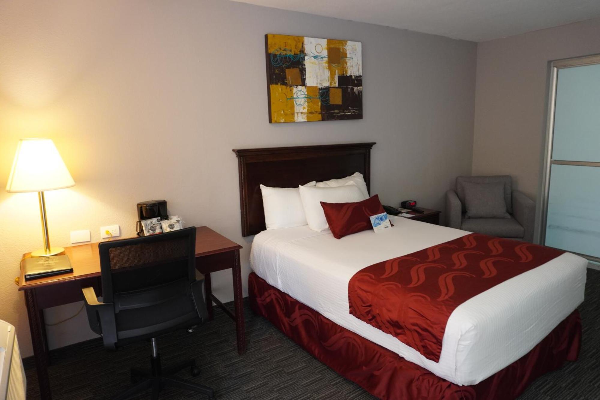 Quality Inn Piedras Negras Bagian luar foto