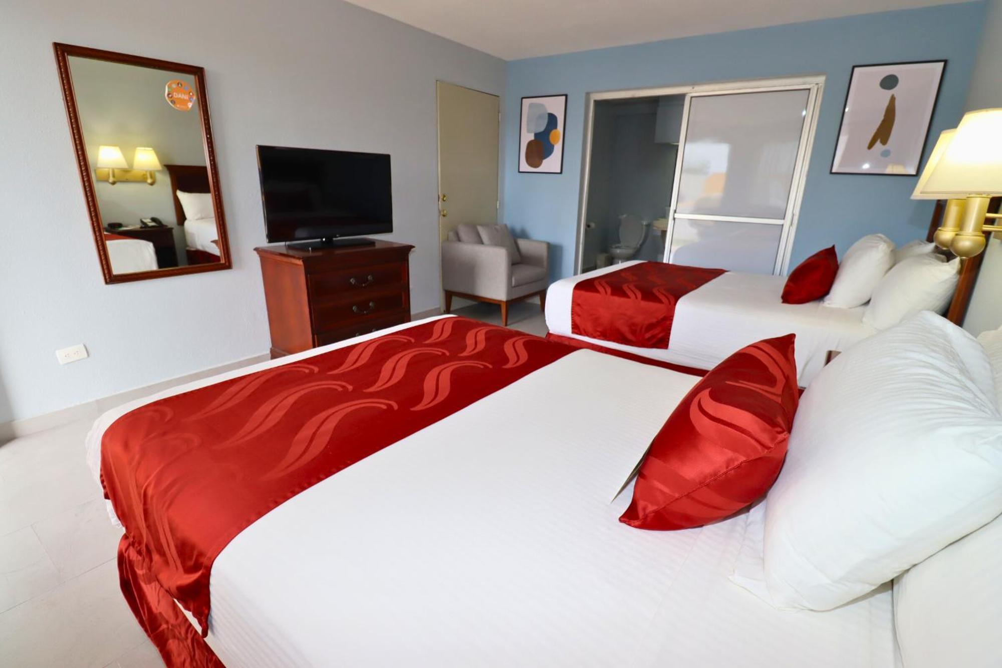 Quality Inn Piedras Negras Bagian luar foto