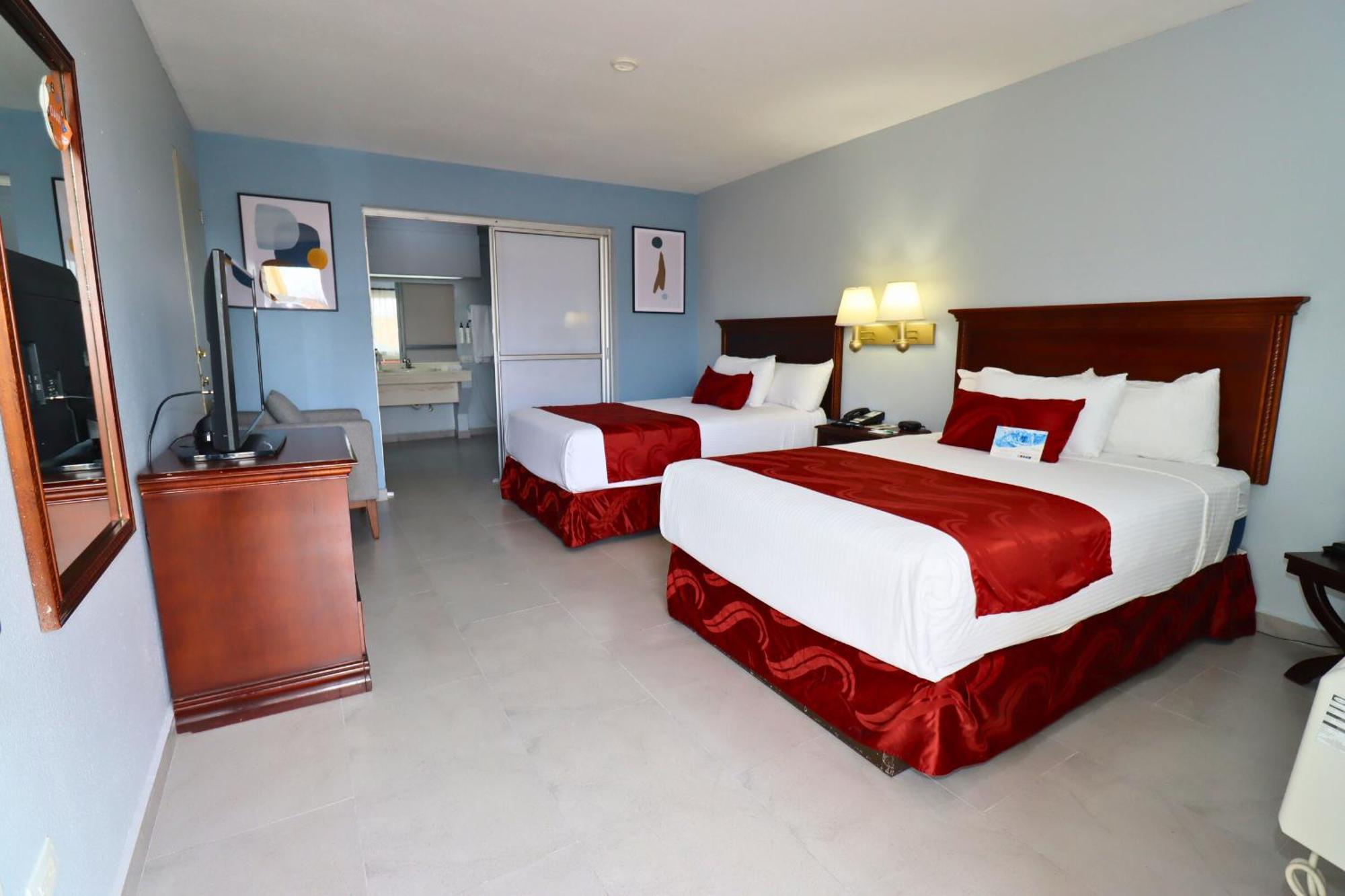 Quality Inn Piedras Negras Bagian luar foto