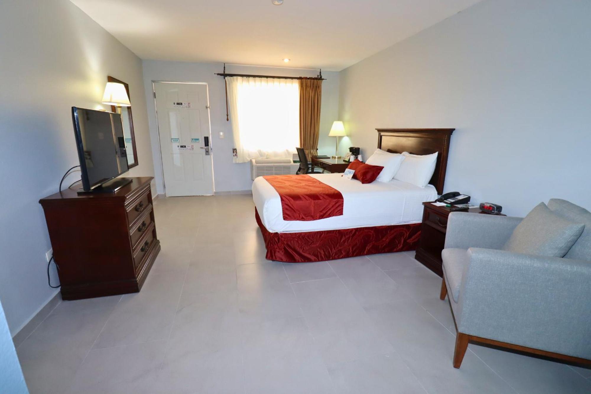 Quality Inn Piedras Negras Bagian luar foto