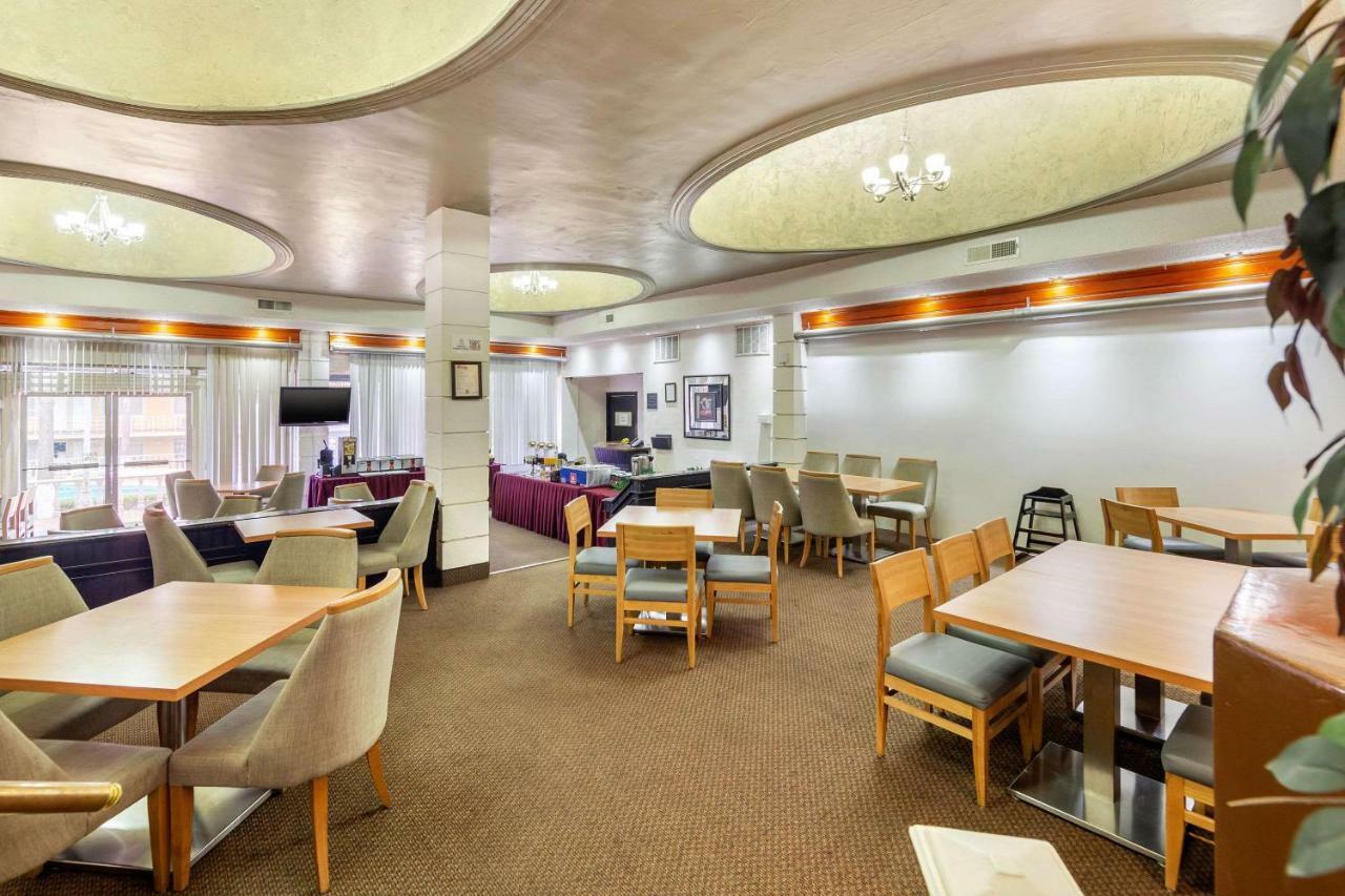Quality Inn Piedras Negras Bagian luar foto